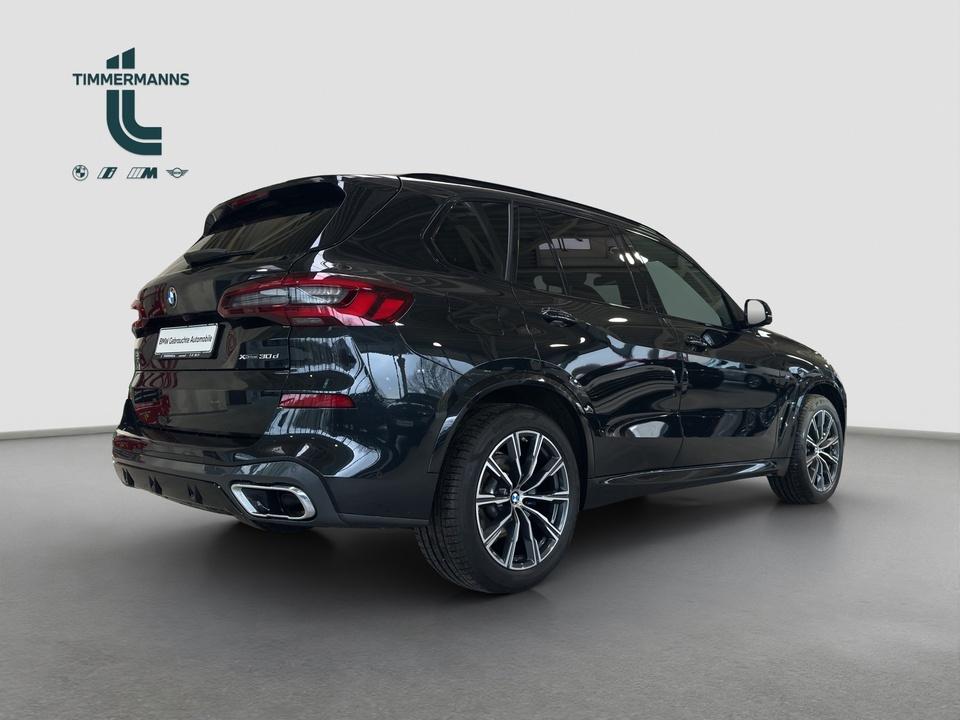 BMW X5 2021