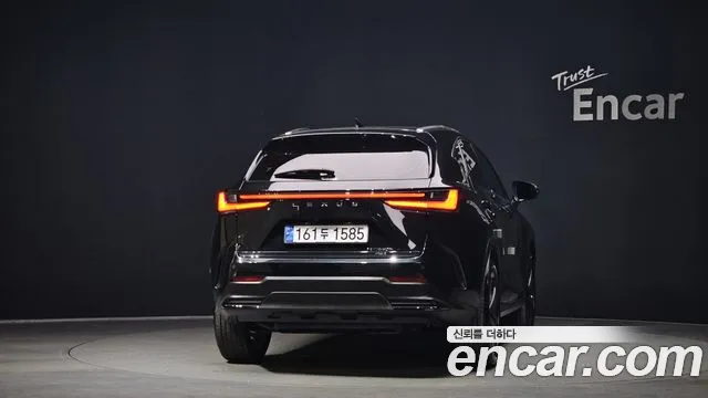 Lexus NX 2024