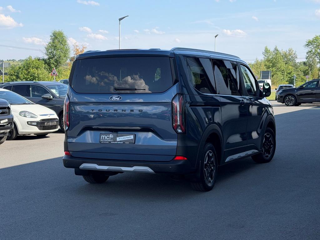 Ford Tourneo Custom 2025