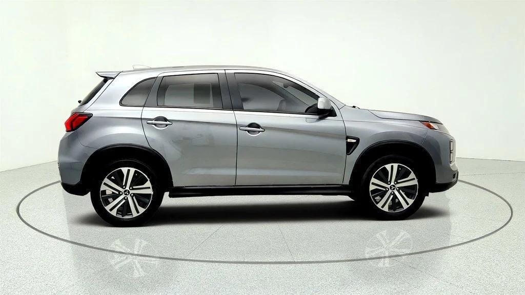 Mitsubishi Outlander Sport 2021