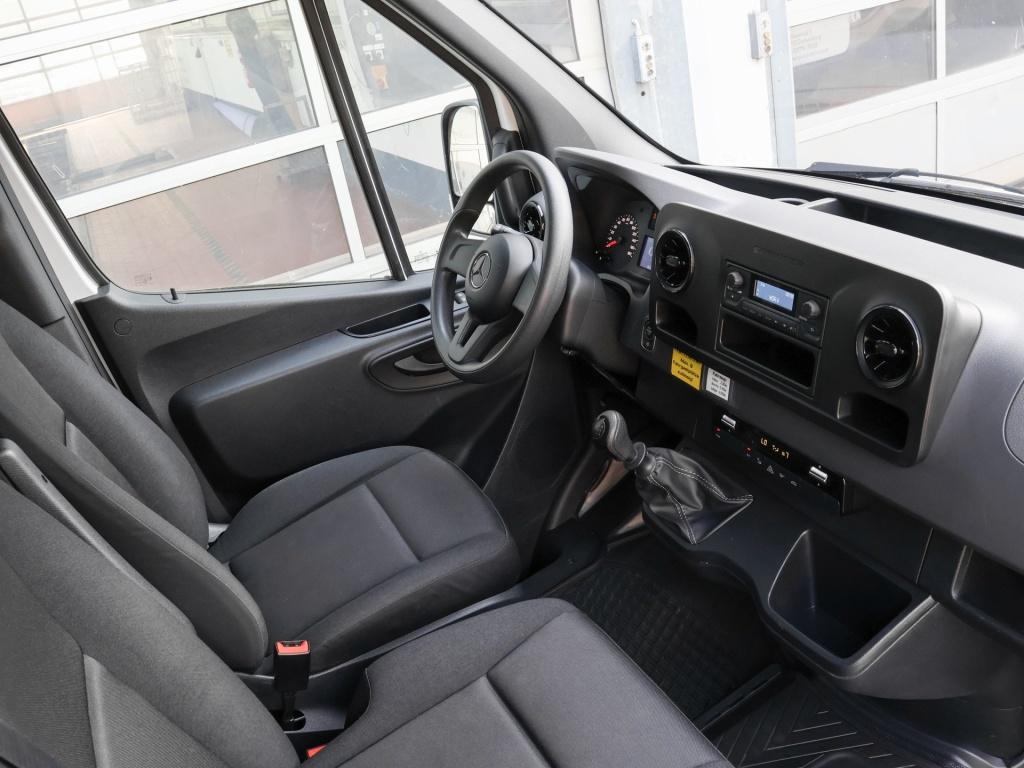 Mercedes-Benz SPRINTER 2022