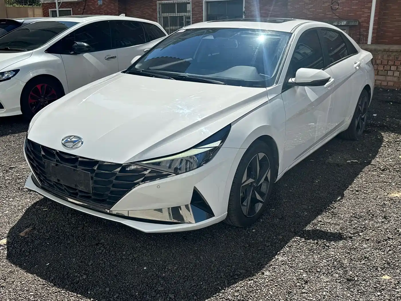 Hyundai Elantra 2022
