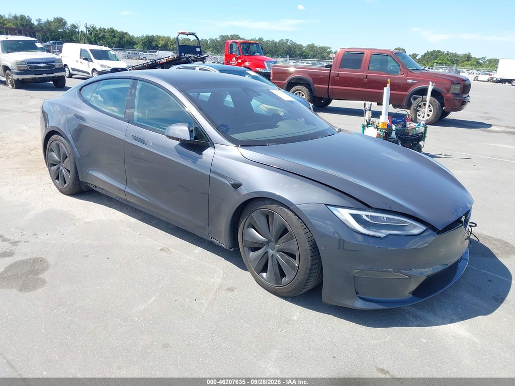 Tesla Model S 2021