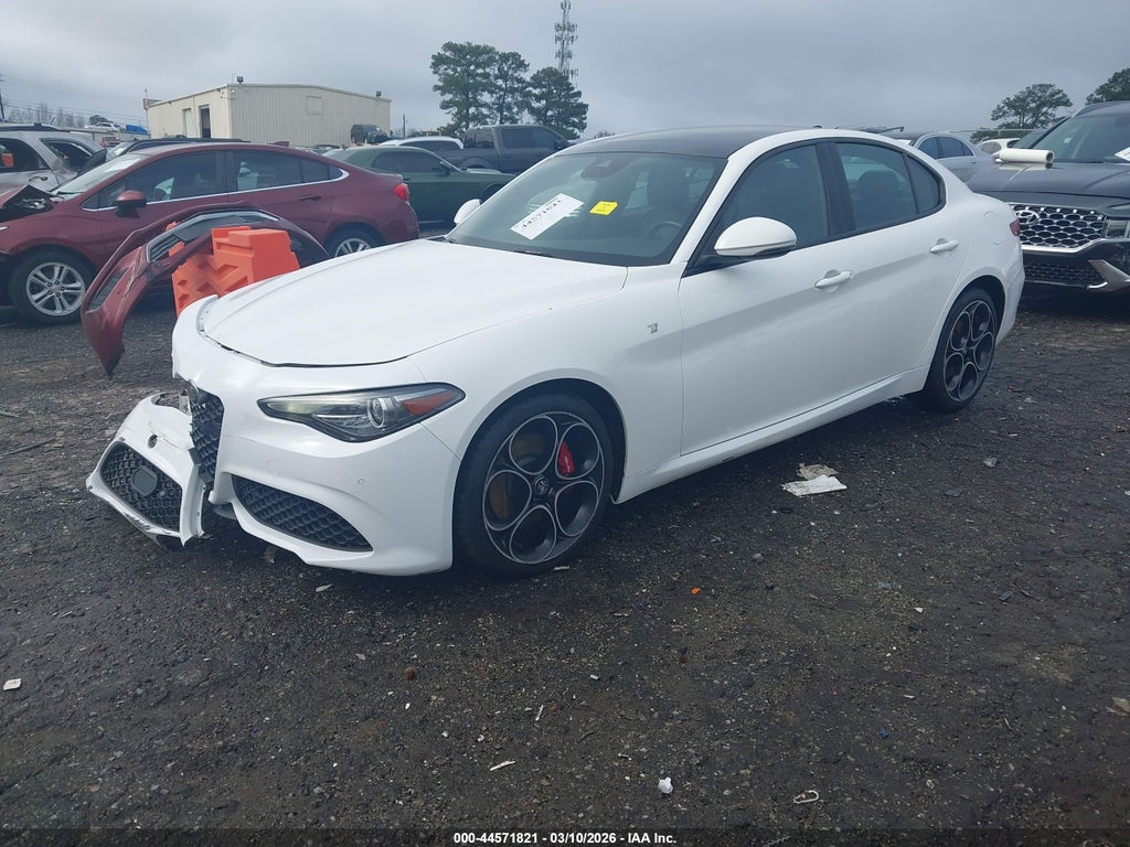 Alfa Romeo Giulia 2022