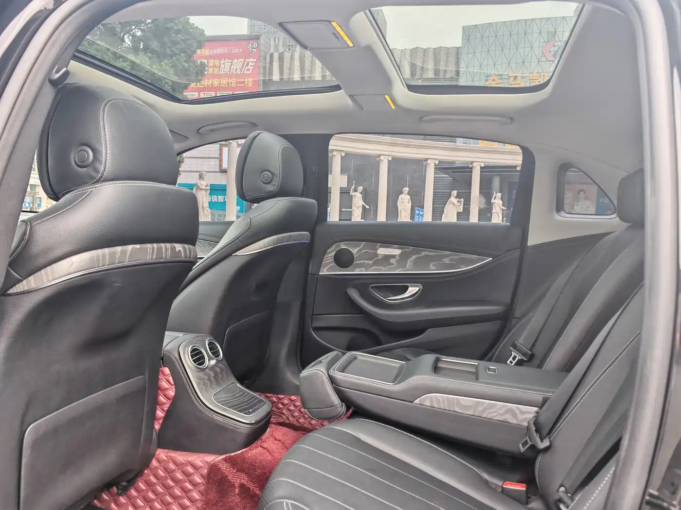 Mercedes-Benz E-Класс 2021
