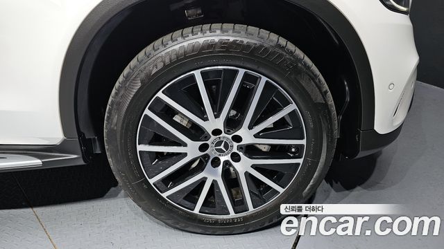 Mercedes-Benz GLC 2021