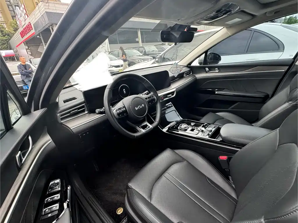 Kia K5 2023