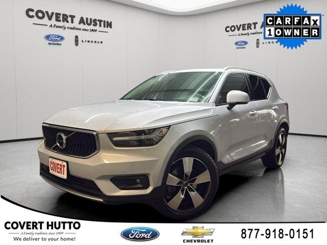 Volvo XC40 2022