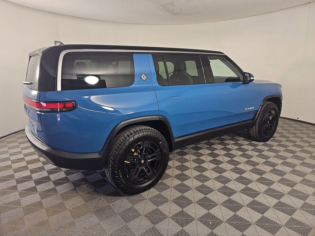 Rivian R1S 2023
