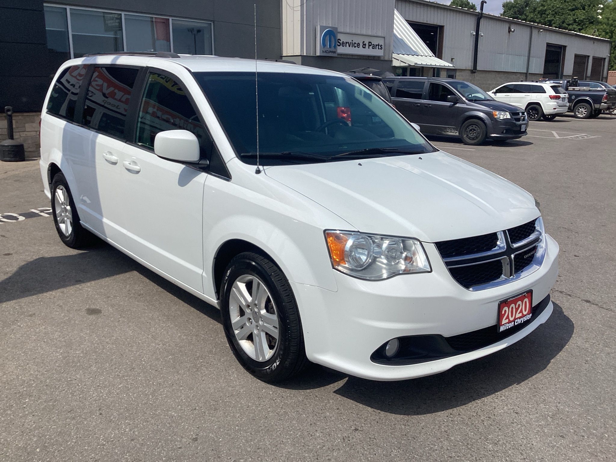 Dodge GRAND CARAVAN 2020