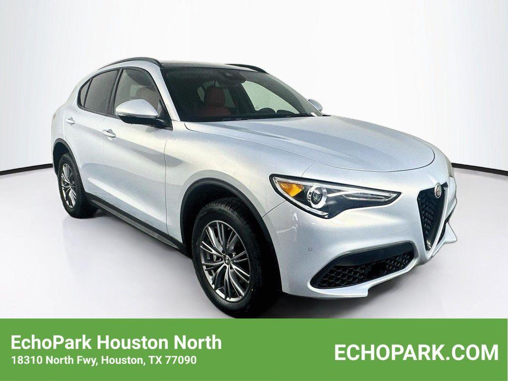 Alfa Romeo Stelvio 2023