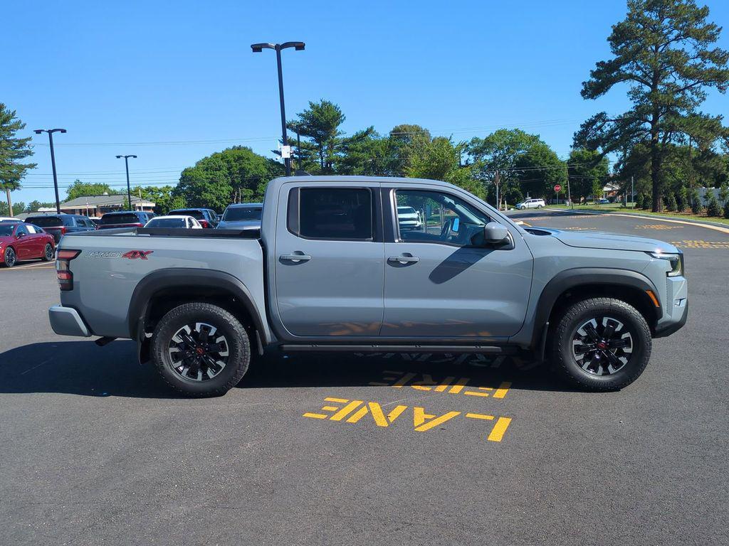 Nissan Frontier 2024
