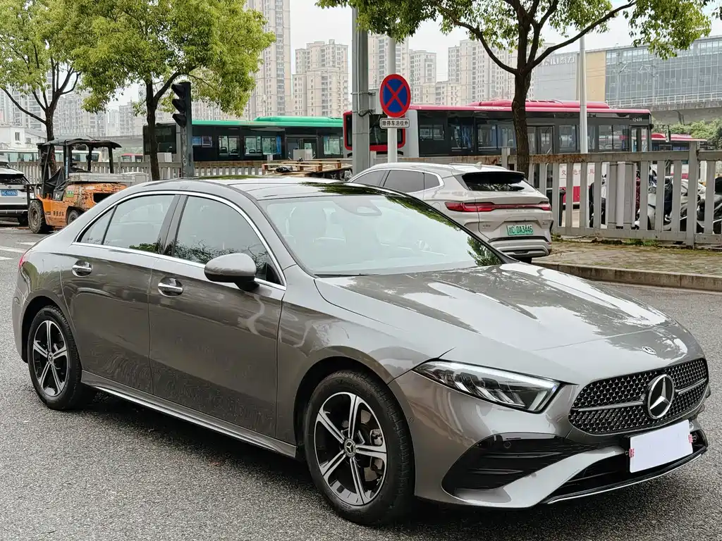 Mercedes-Benz A-Класс 2023