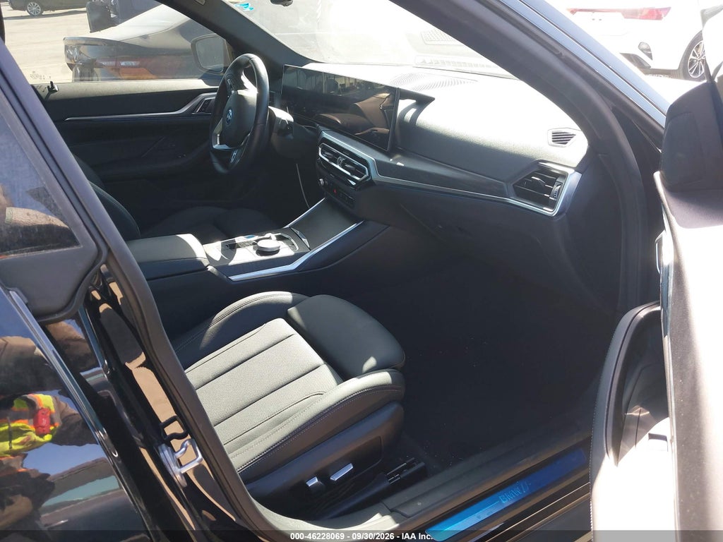BMW i4 2023