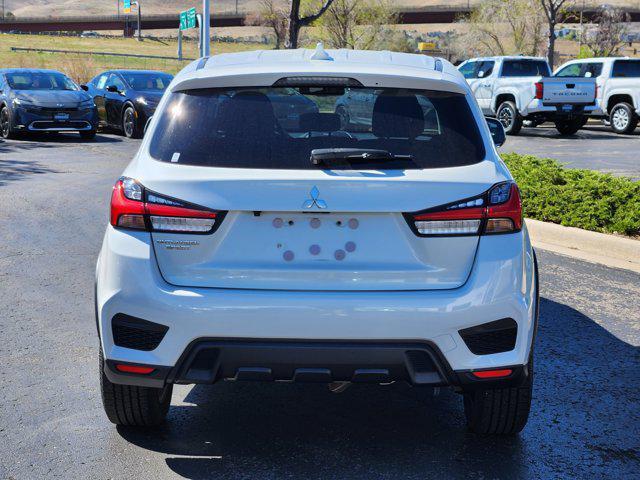 Mitsubishi Outlander Sport 2021