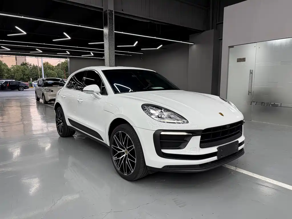 Porsche Macan 2022