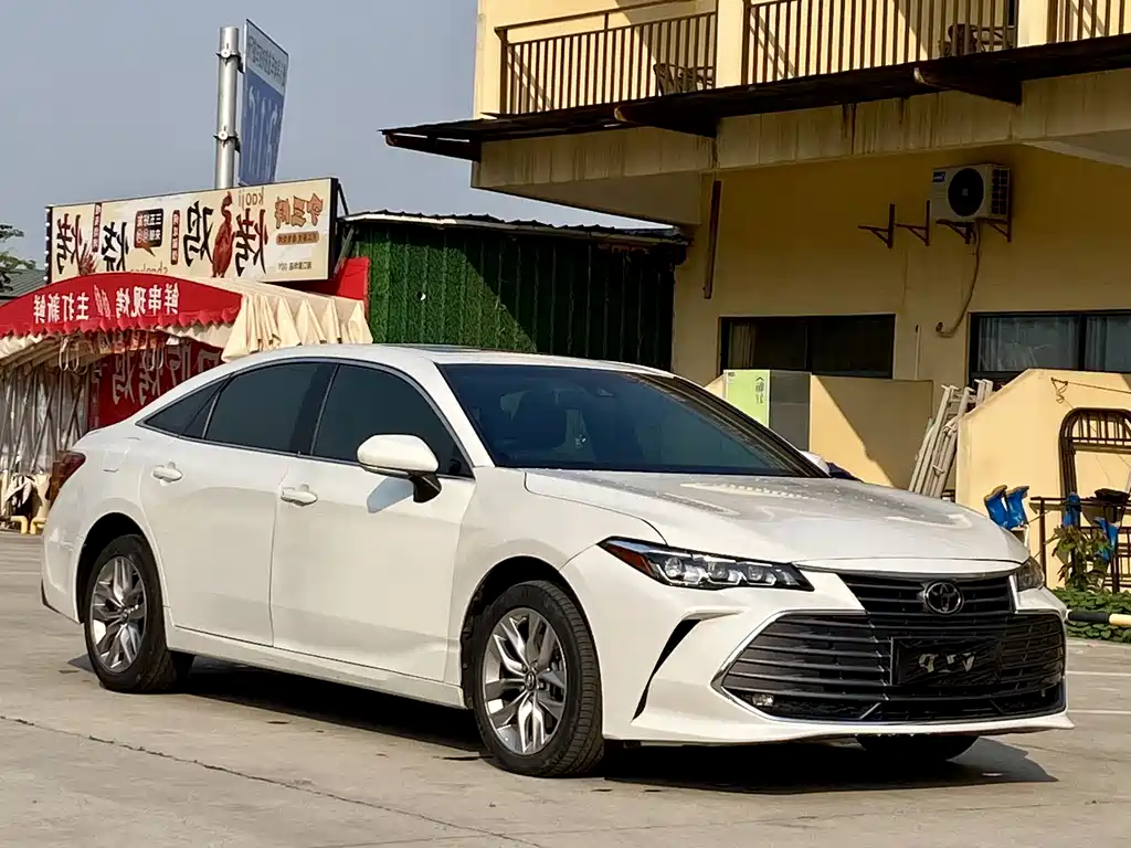 Toyota Avalon 2022