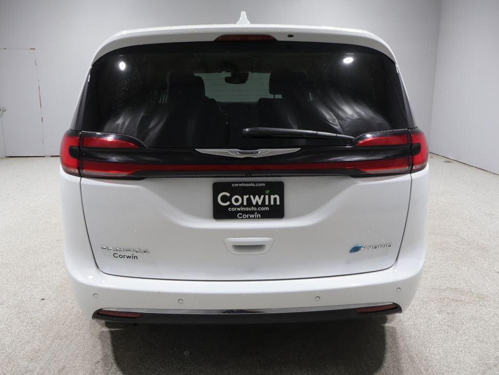 Chrysler Pacifica 2022