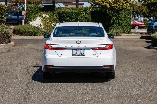 Toyota Camry 2025