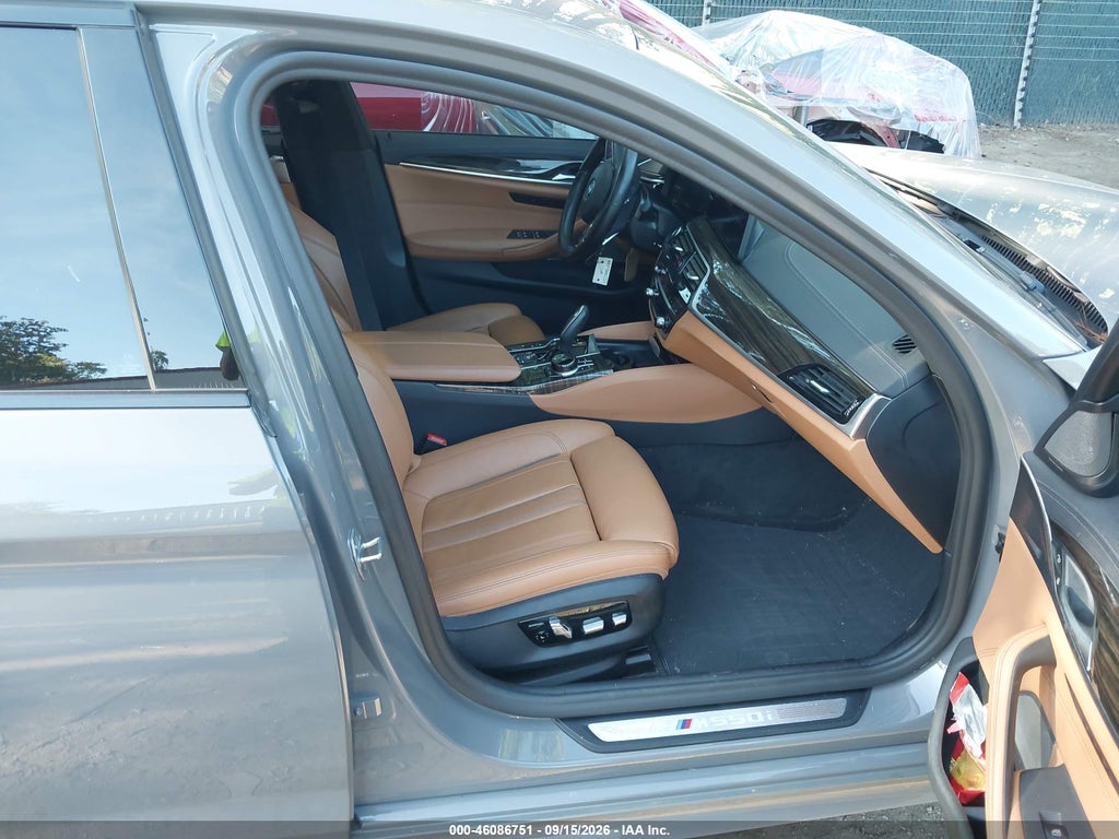 BMW M550 2021