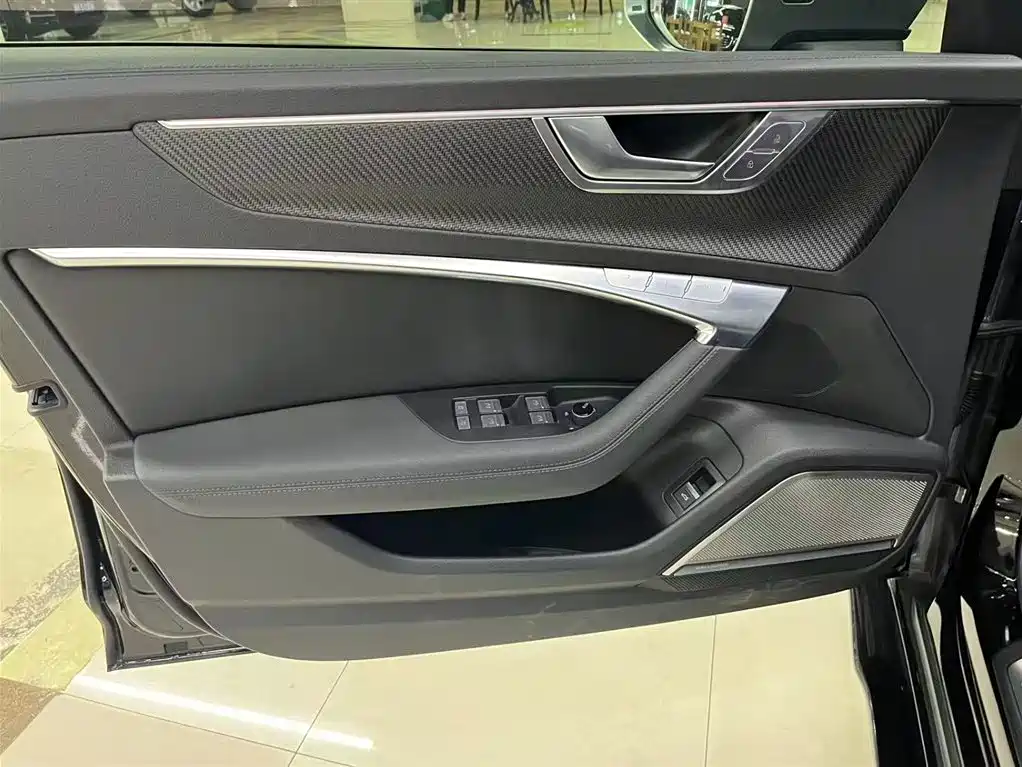 Audi A6 2021