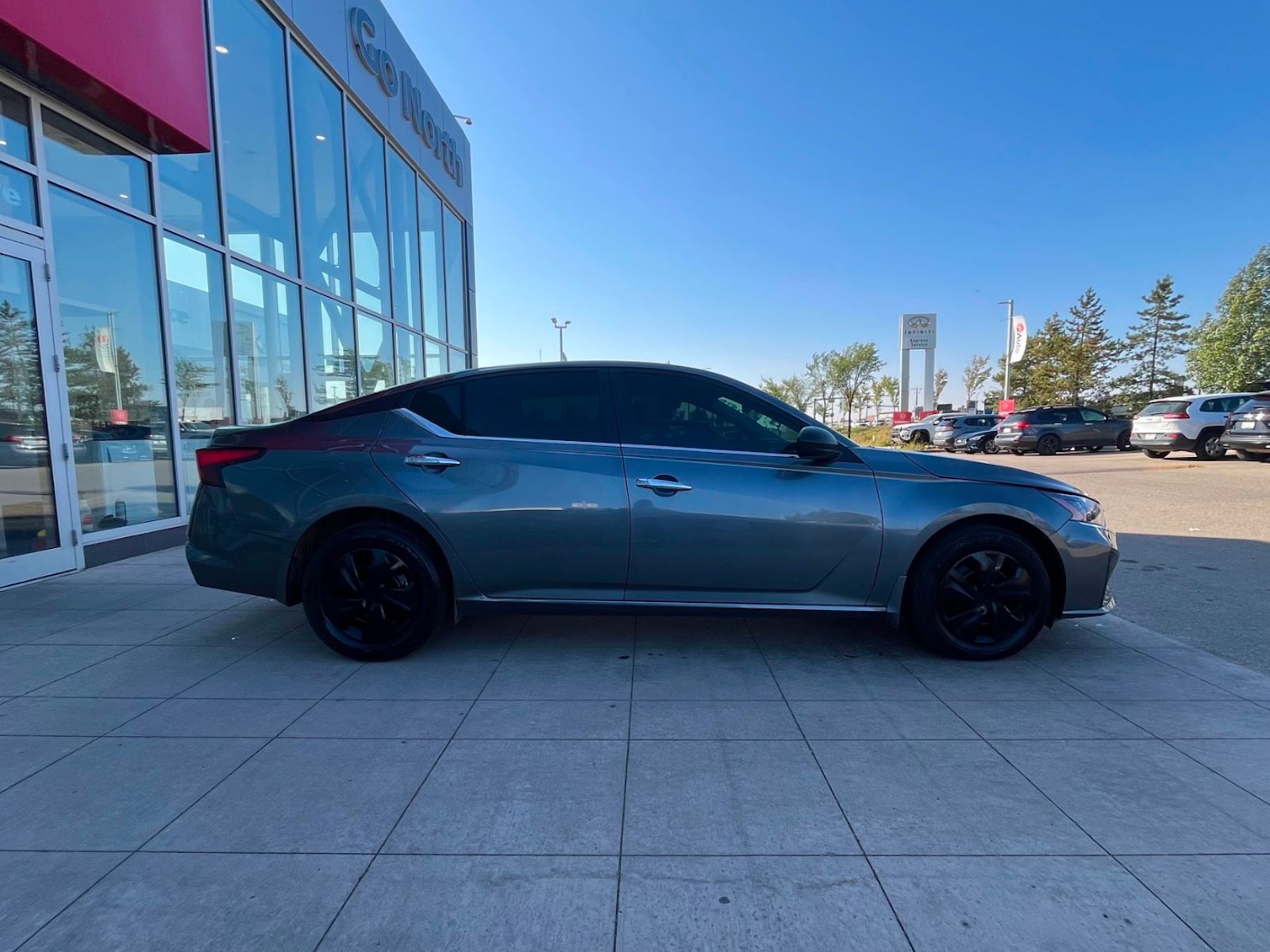 Nissan Altima 2024