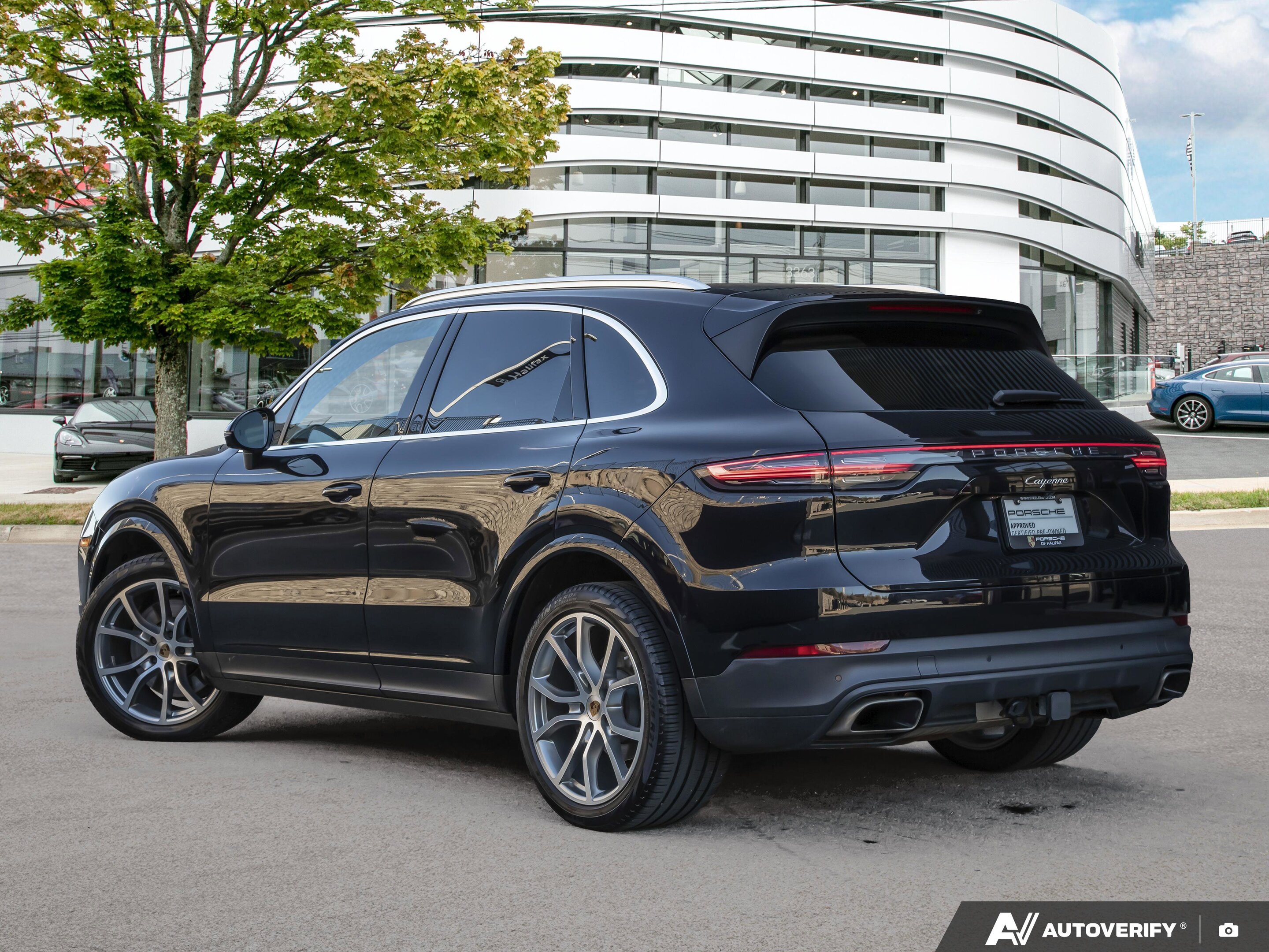 Porsche Cayenne 2021