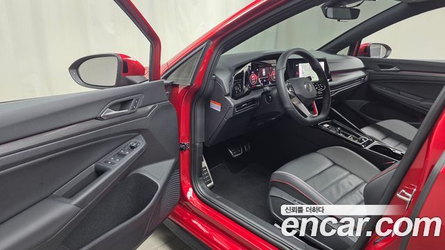 Volkswagen Golf 2023