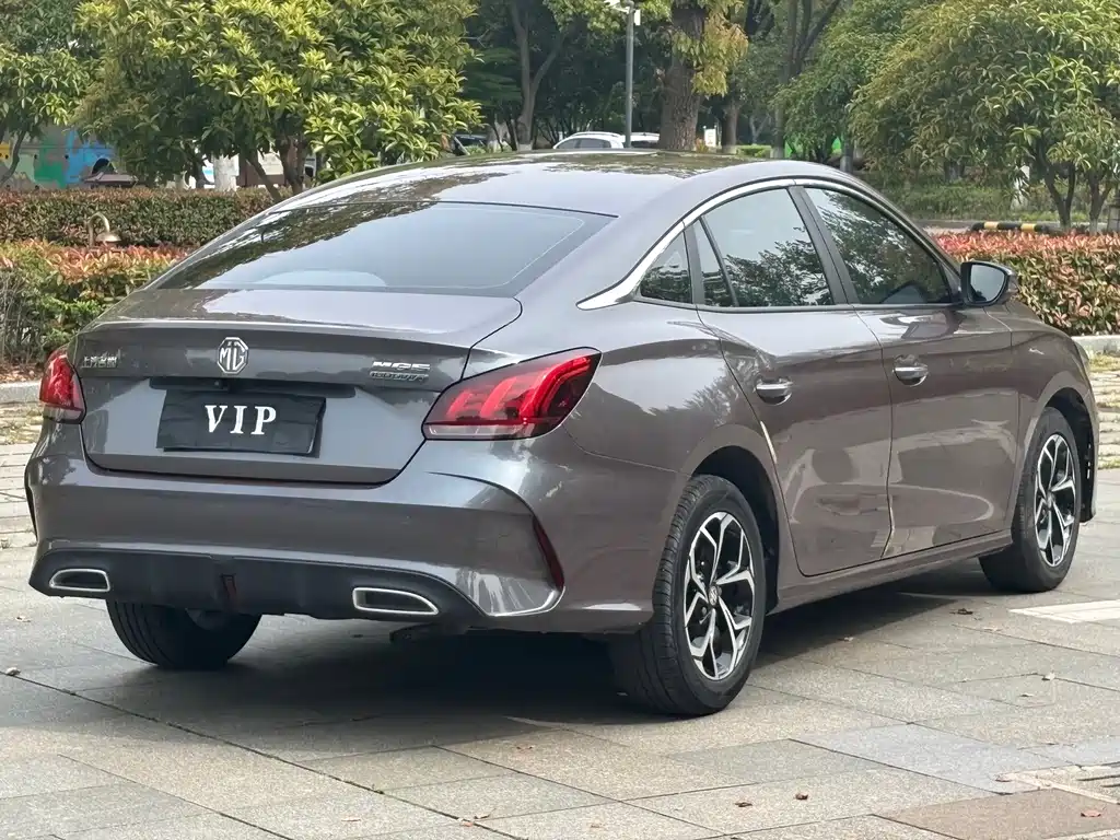 MG MG5 2022