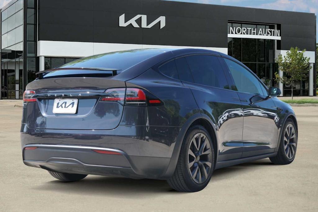 Tesla Model X 2024