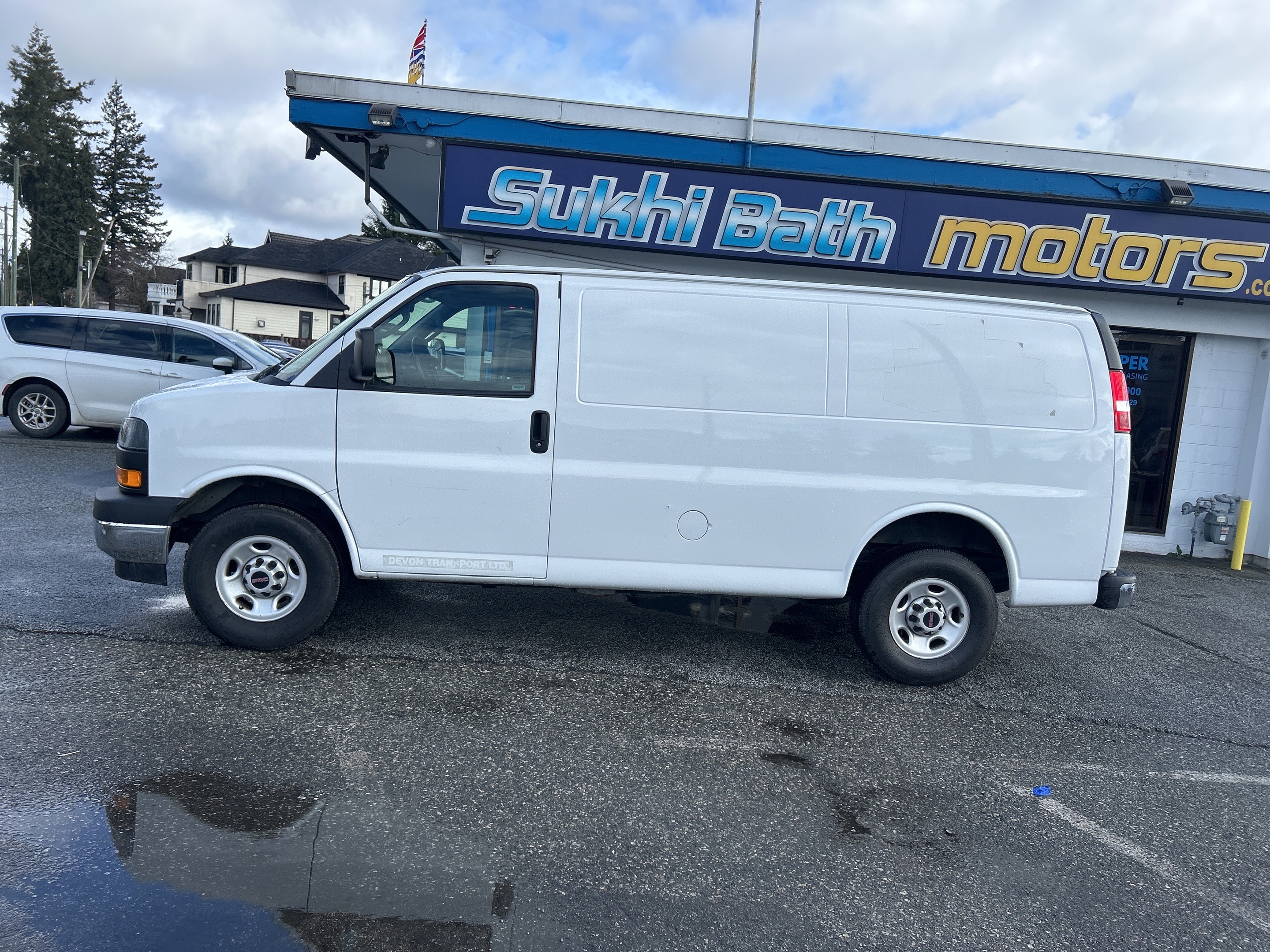 GMC Savana 2021