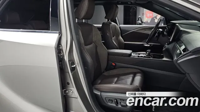 Lexus RX 2024