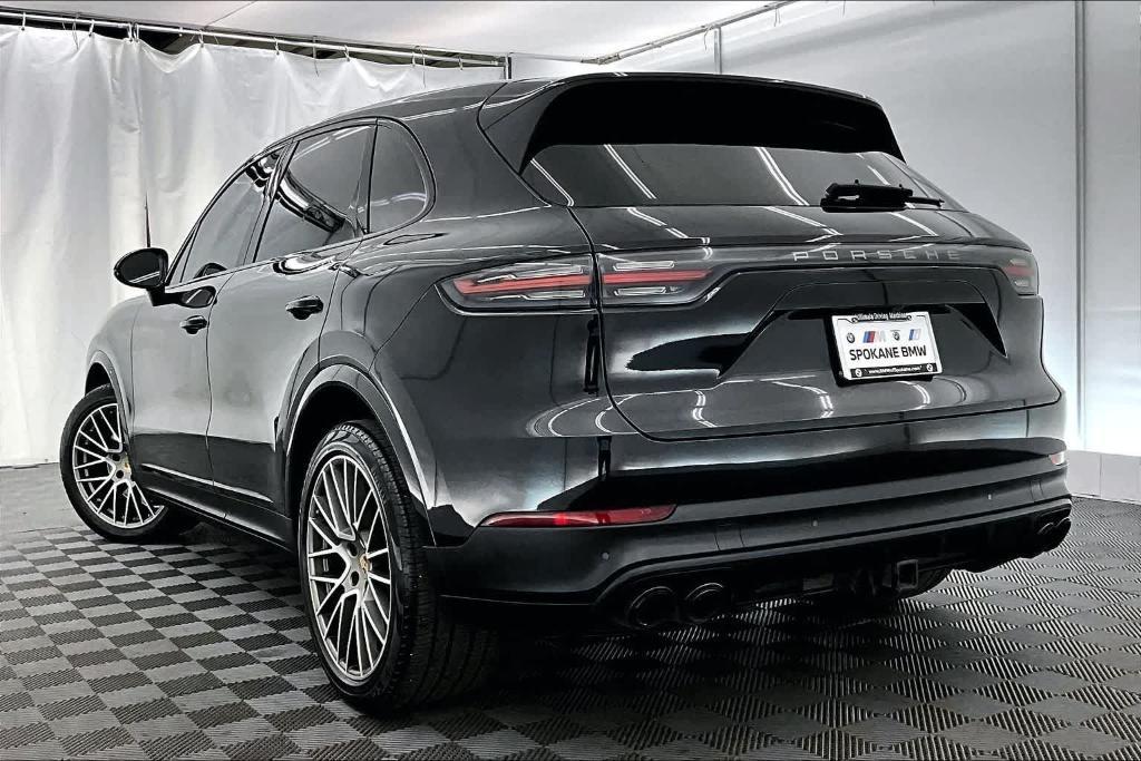 Porsche Cayenne 2022