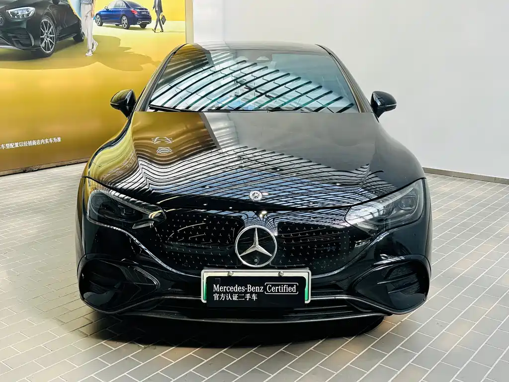 Mercedes-Benz EQE 2023