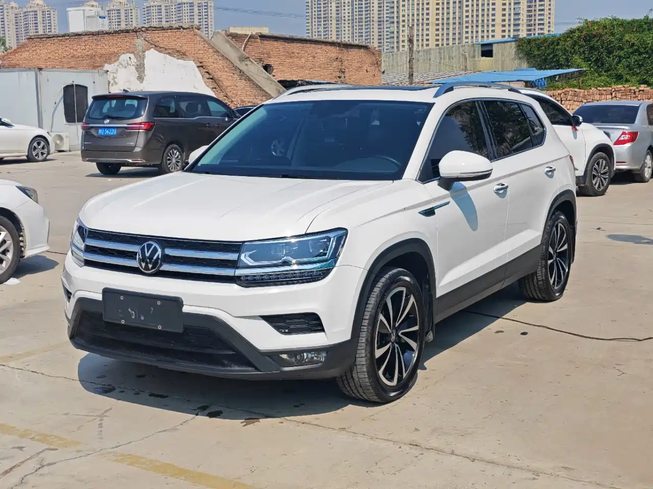 Volkswagen Tharu 2023