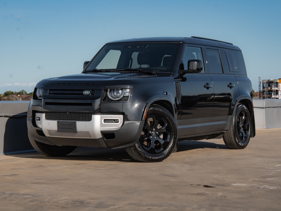 Land Rover Defender 2024