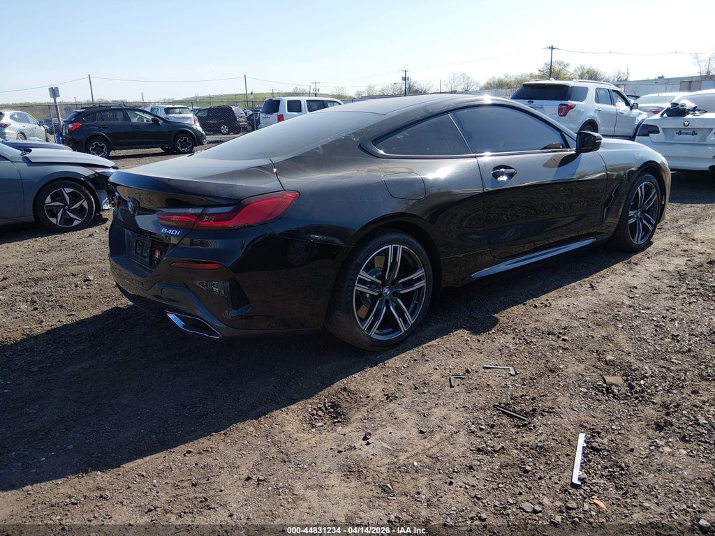 BMW 840 2025