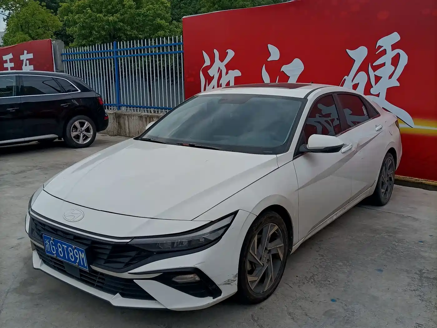 Hyundai Elantra 2023