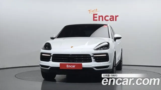 Porsche Cayenne 2021