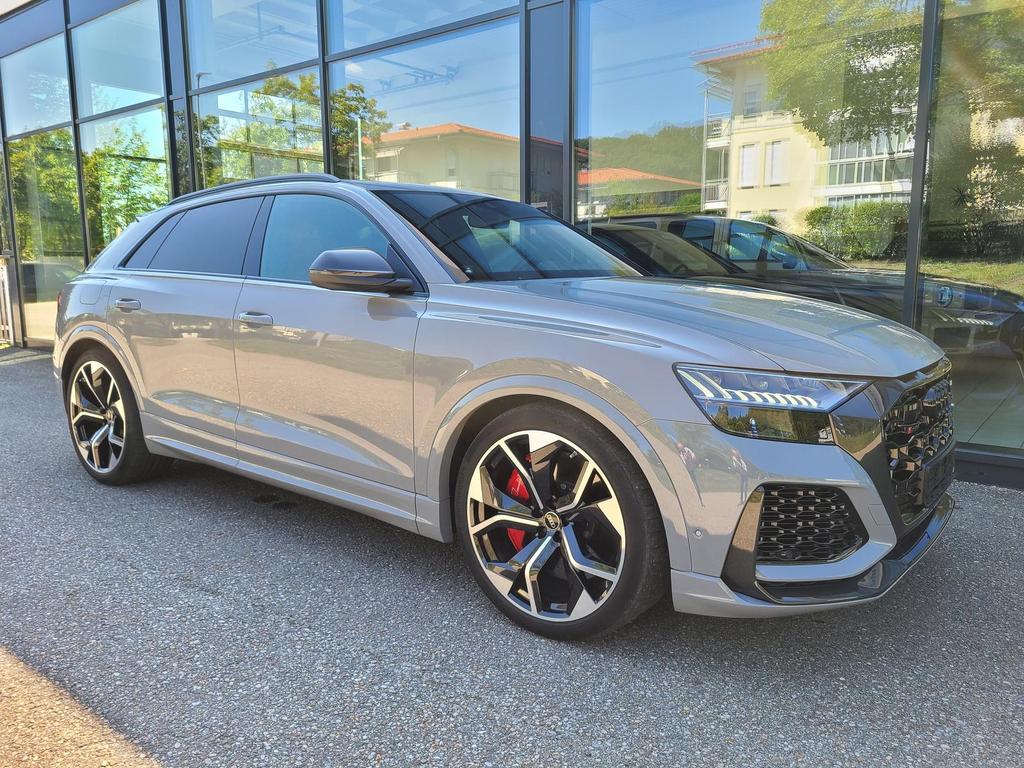 Audi RSQ8 2023