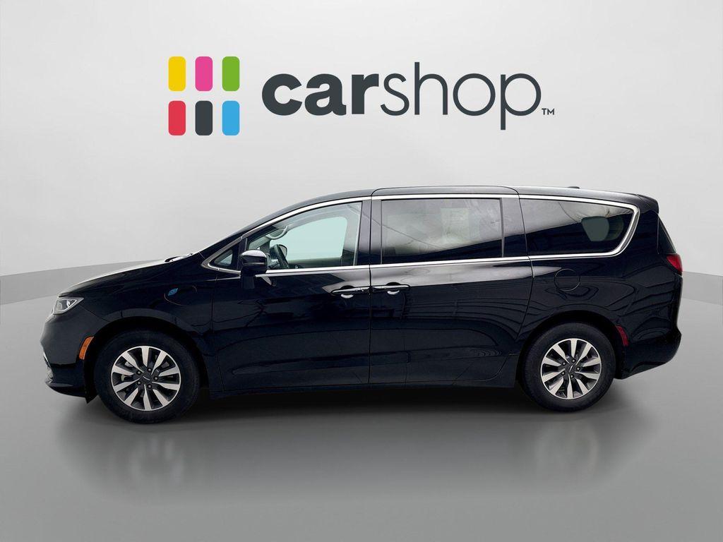 Chrysler Pacifica 2024