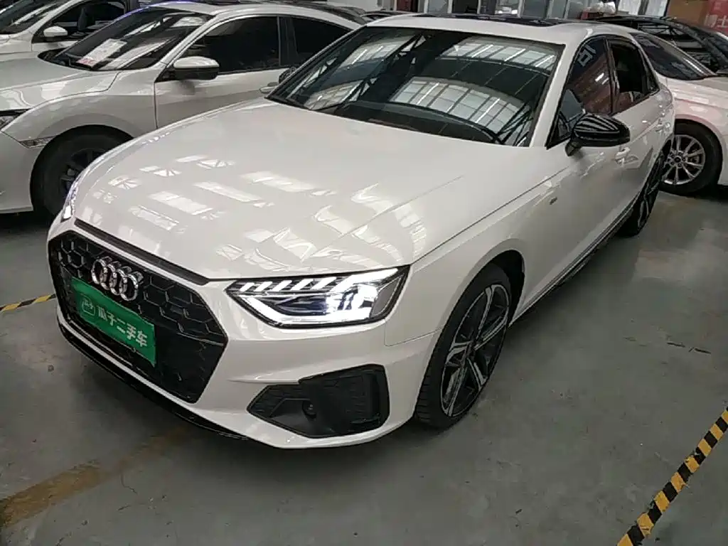 Audi A4 2024