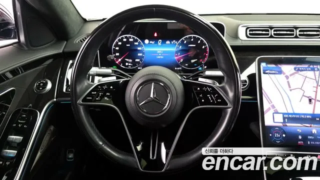 Mercedes-Benz S-Класс 2021