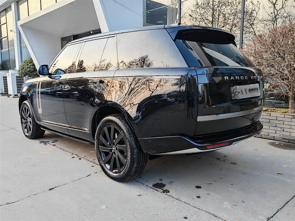 Land Rover Range Rover 2024