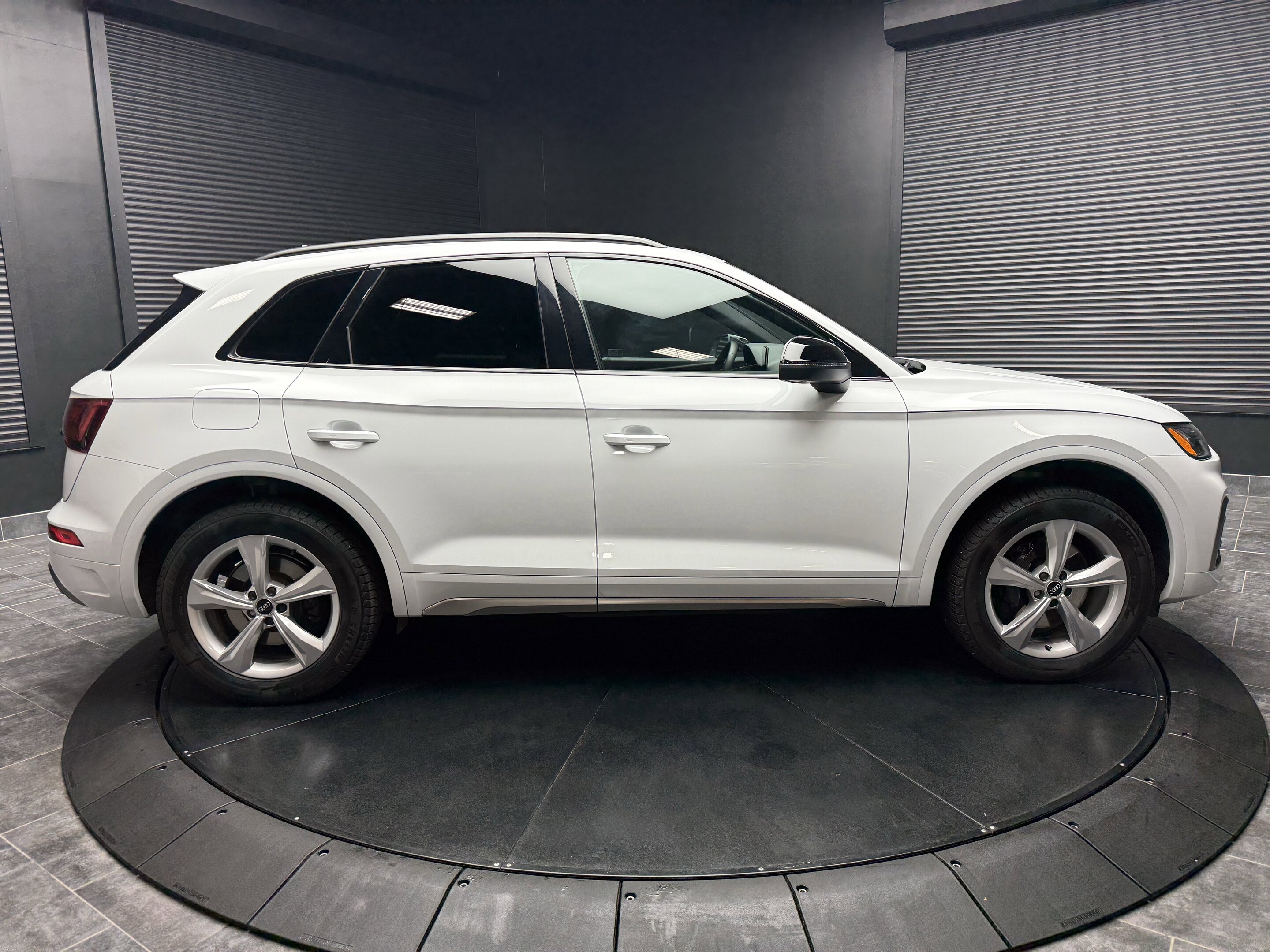 Audi SQ5 2024