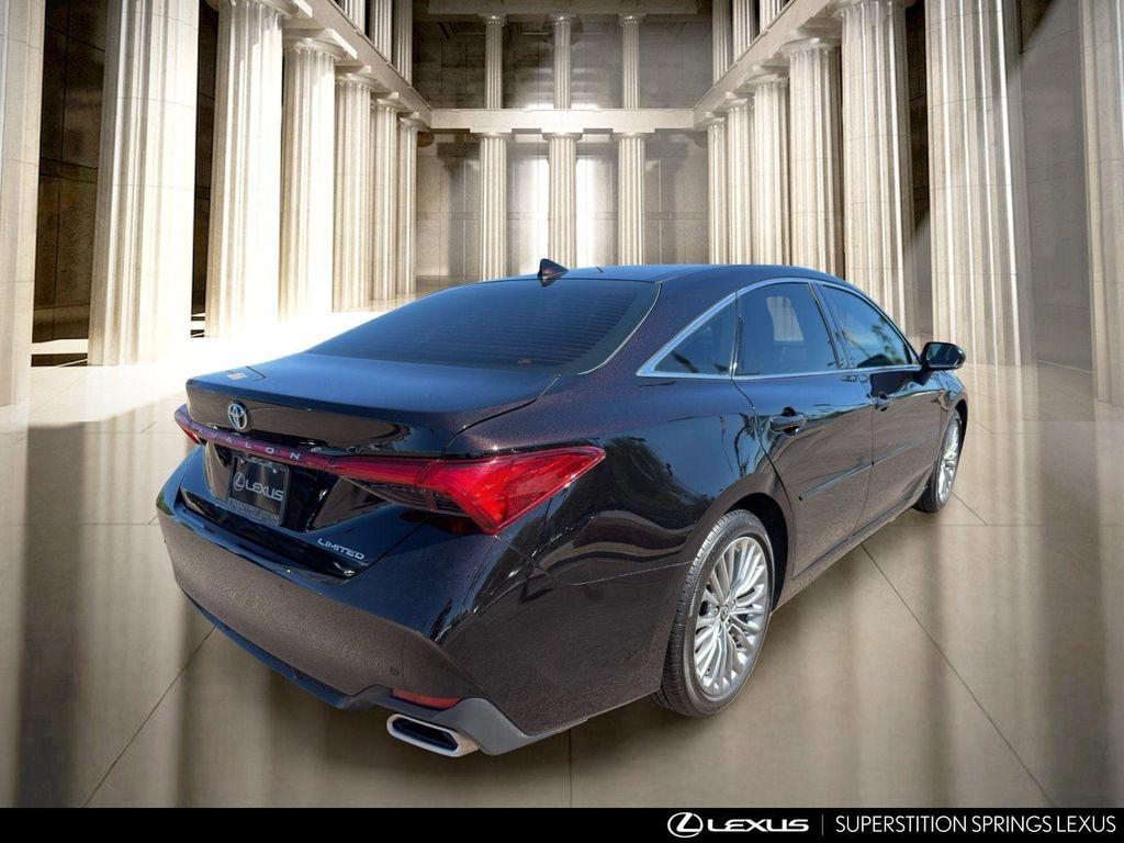 Toyota Avalon 2021