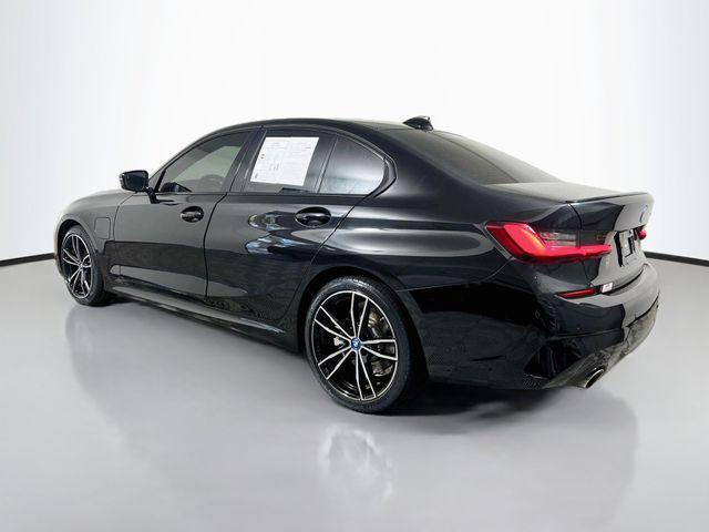 BMW 330 2022
