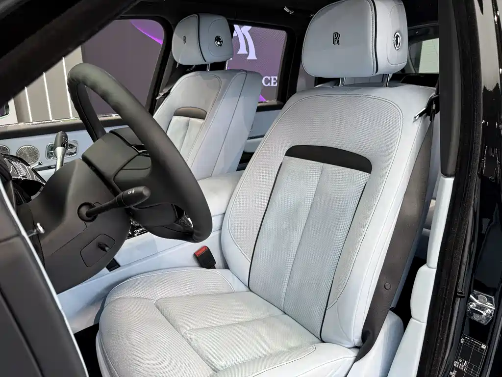 Rolls-Royce Cullinan 2022