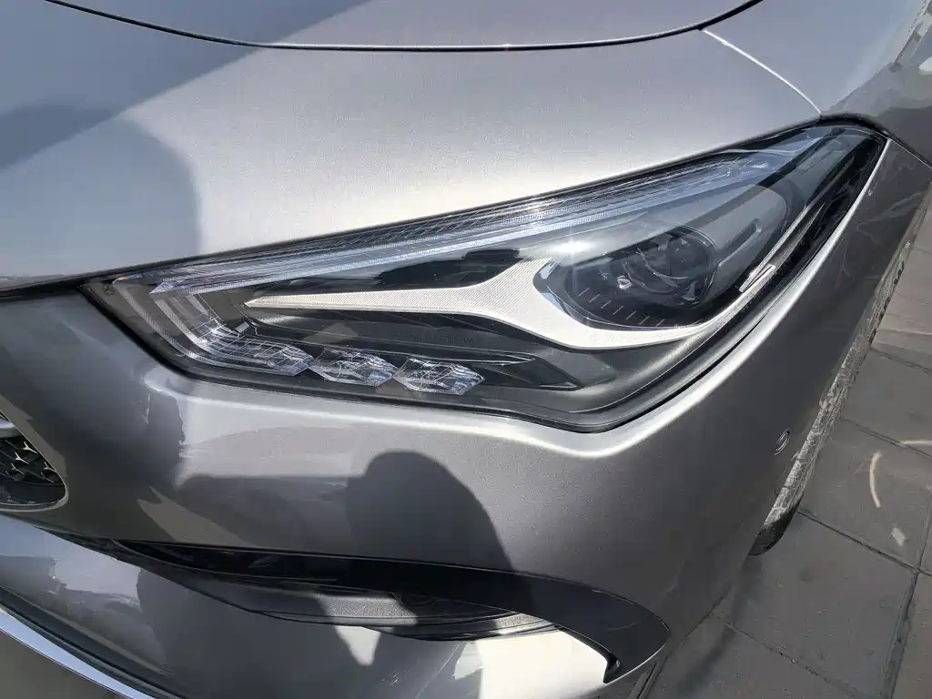 Mercedes-Benz CLA 2024