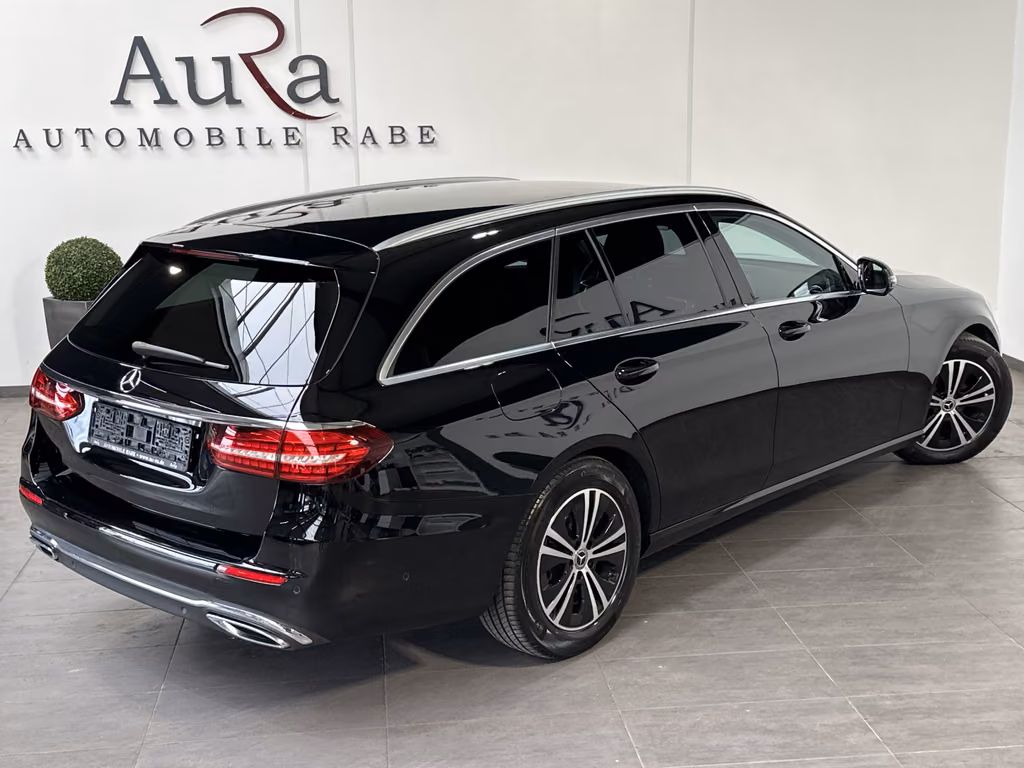 Mercedes-Benz E 220 2022